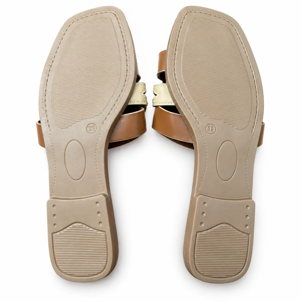 Cutout-Band Double-Strap Flat Slides