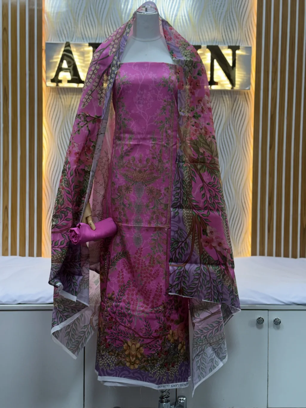 Zam Zam Botanical Floral