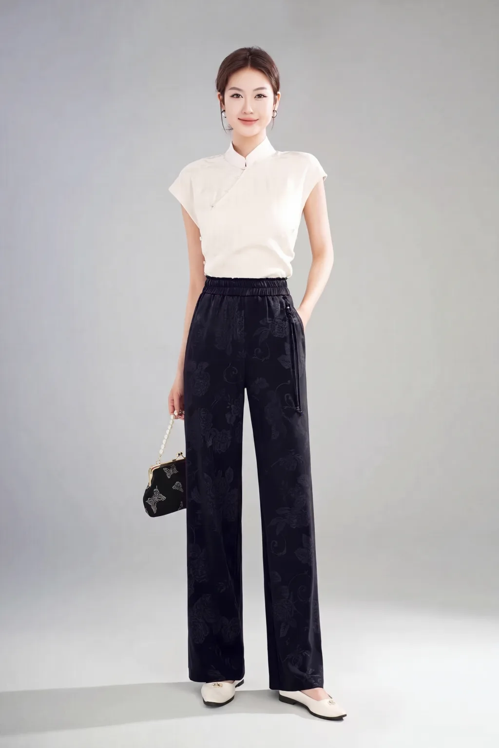 Comfort Desert Khaki & Midnight Black Straight-Leg Trousers