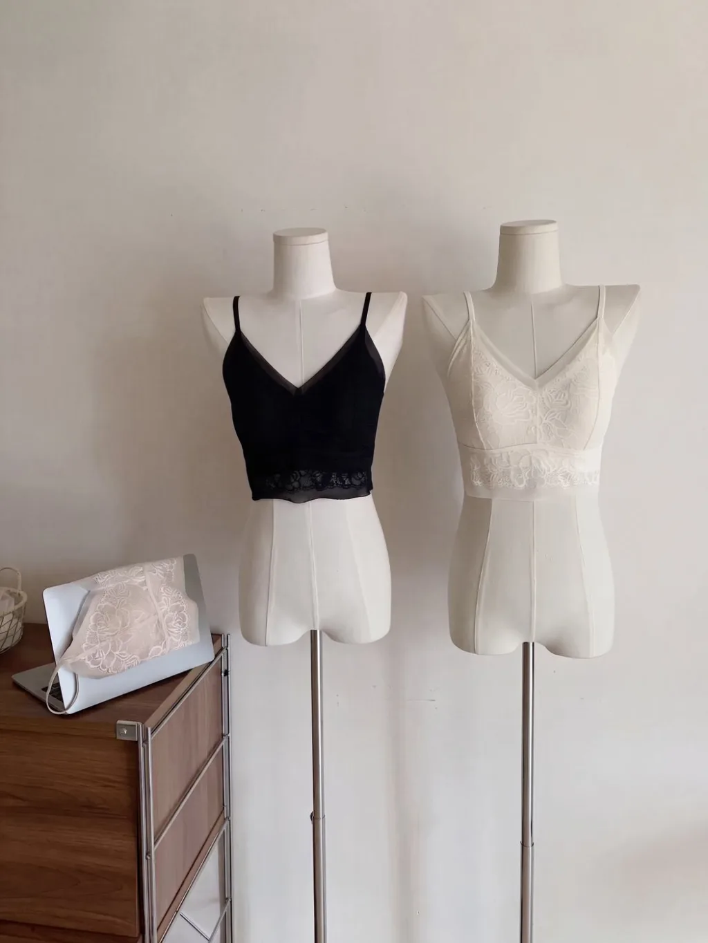 Women's Misty Mesh Backless Bra - Style 697