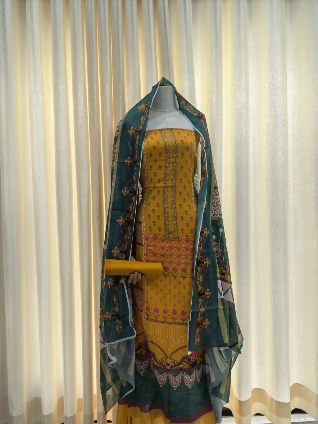 Zam Zam Mustard Lotus Border