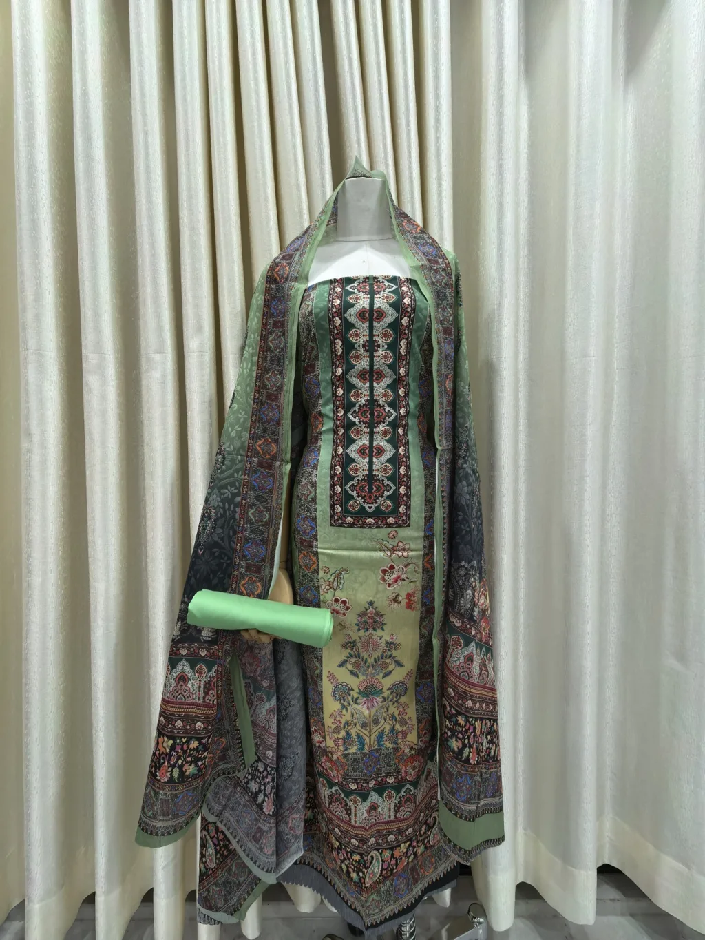 Zam Zam Sage Jewel Lattice
