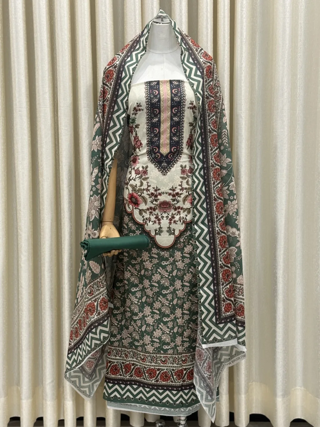 Zam Zam Ivory Folk Necklace