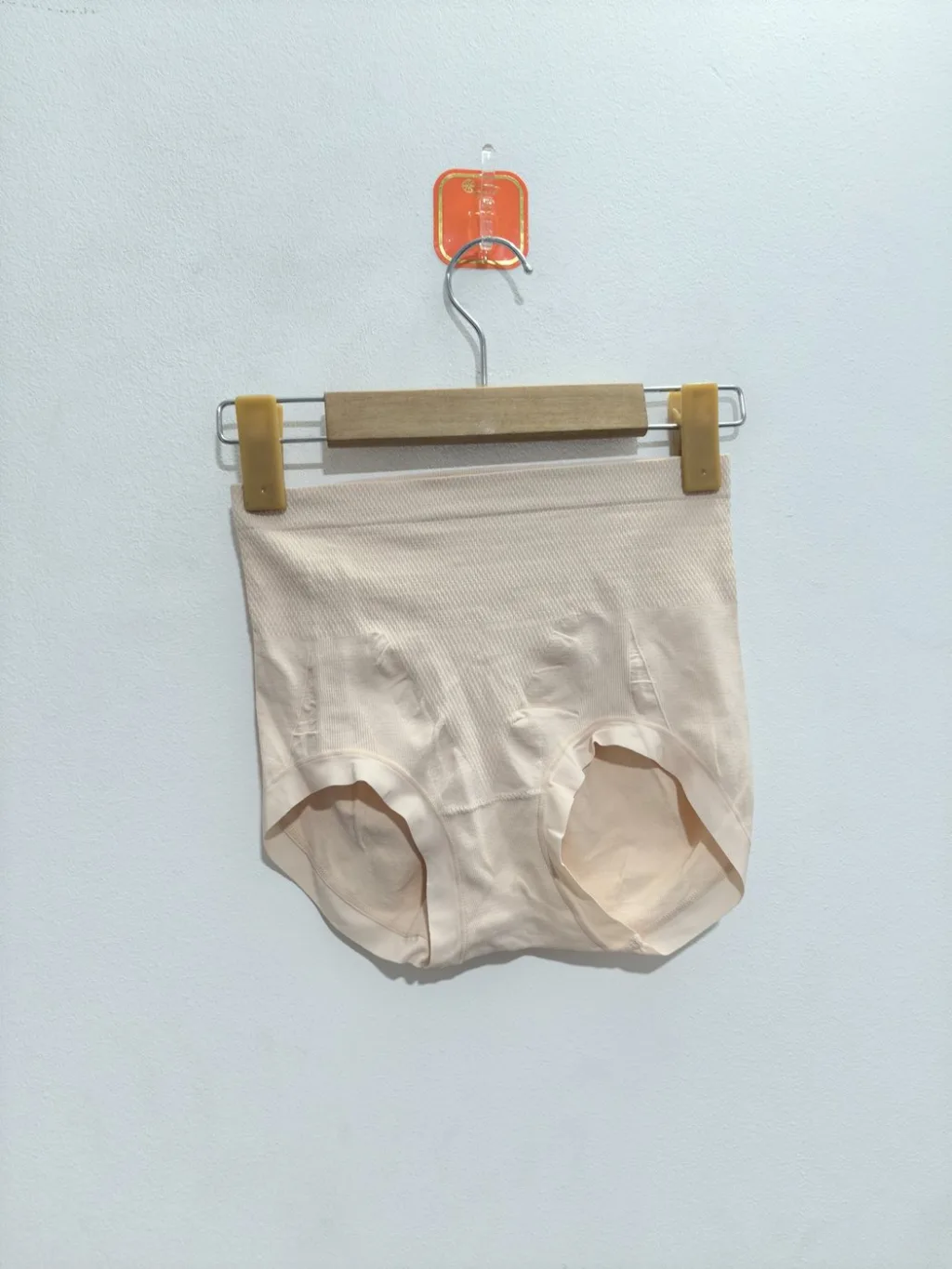 Women's Seamless High-Waist Briefs - Style 816
