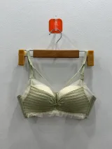 Textured Bra with Sheer Panels and Ruffled Trim - ছবি 7