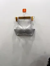 Textured Bra with Sheer Panels and Ruffled Trim - ছবি 1