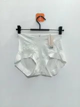 Women's Underwear - Style 8005 - image 2