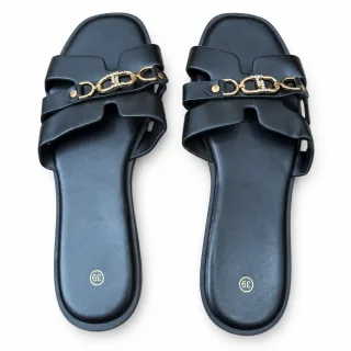 Chain-Detail Cross-Strap Flat Slides