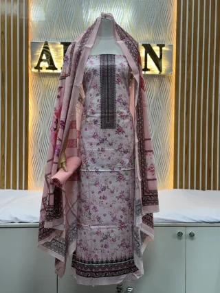 Zam Zam Pink Rose Geometric Border