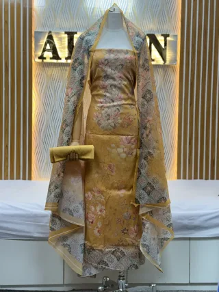 Zam Zam Gold Soft Floral Paisley