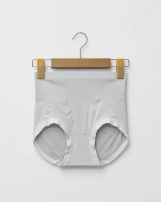 Women's Seamless High-Waist Briefs - Style 816
