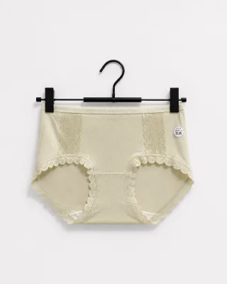 Women's Lace-Trim Comfort Briefs - Style 2133