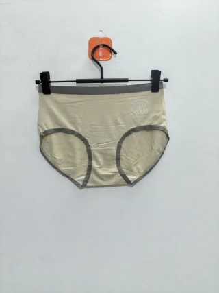 Women's Cream Contrast-Trim Underwear