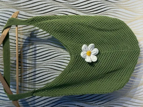 Woven Cutout Beach Bag - alternate view