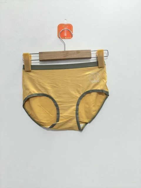 Women's Underwear - Style 9177 - alternate view