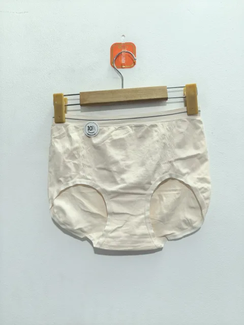 Women's Underwear - Style 9006 - alternate view
