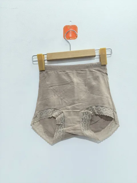 Women's Beige/Nude with lace trim Underwear