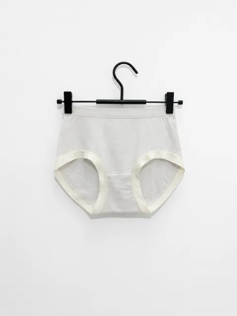 Women's Smooth Bow-Detail High-Waist Briefs - Style 2093