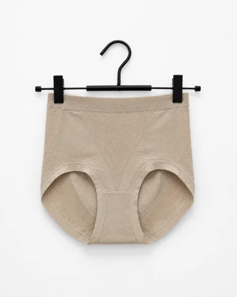 Women's 32-Needle Zoned-Knit High-Waist Panty - Style 1285 - alternate view
