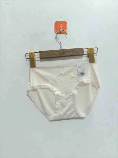 Women's Cream/Off-white Underwear